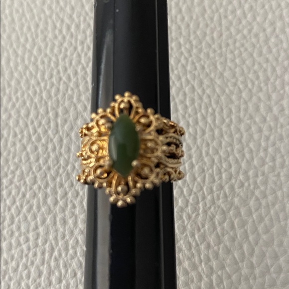 Vintage Gold and Green Women's Ring size 5 - Picture 4 of 4